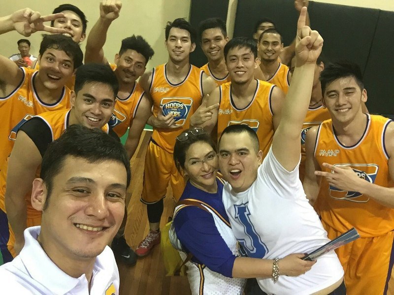 hoops-for-hope-4